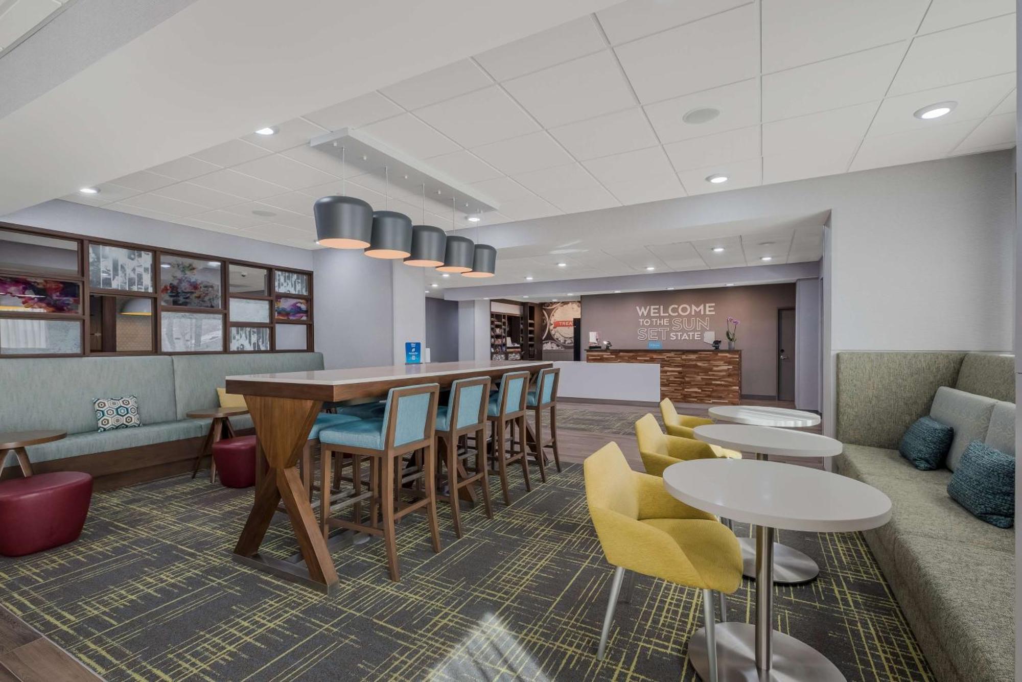 Hampton Inn By Hilton Williams Zewnętrze zdjęcie